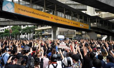 Anti-government Proesters, Bangkok, Thailand,'We Want Freedom' Thais Mass to Defy Emergency Decree