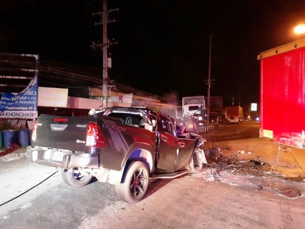 Pickup Driver Killed after Crashing into the Back of Freight Truck