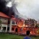 Temple Fire Damages 700 Year-old Statue in Northeastern Thailand