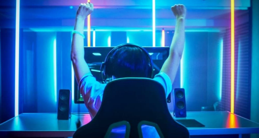 The Truth About Online Multiplayer Gaming And Your Mental Health, Online gaming