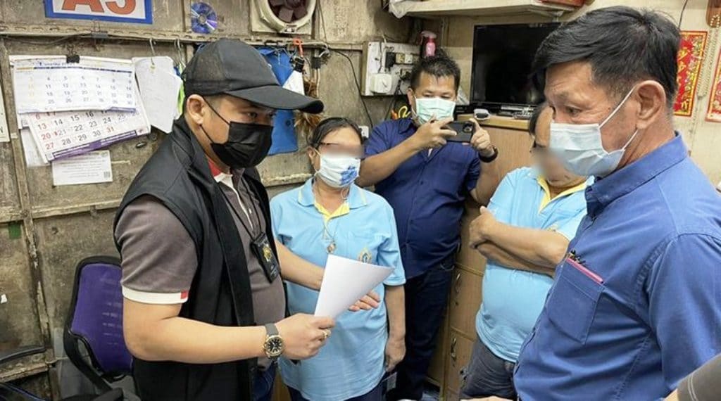 Couple in Copy Shop Arrested for Selling Fake Medical Certificates