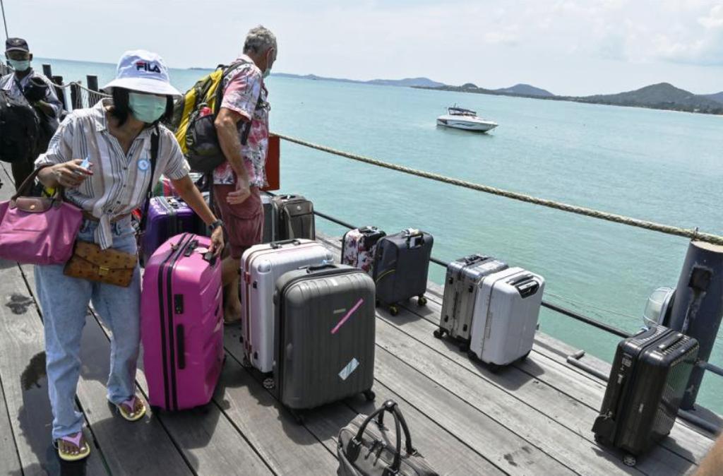 Tourism Operators Push Thai Government for a Faster Vaccination Program