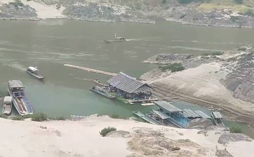Myanmar’s Military Fires at Boat Carrying Thai Officials in North