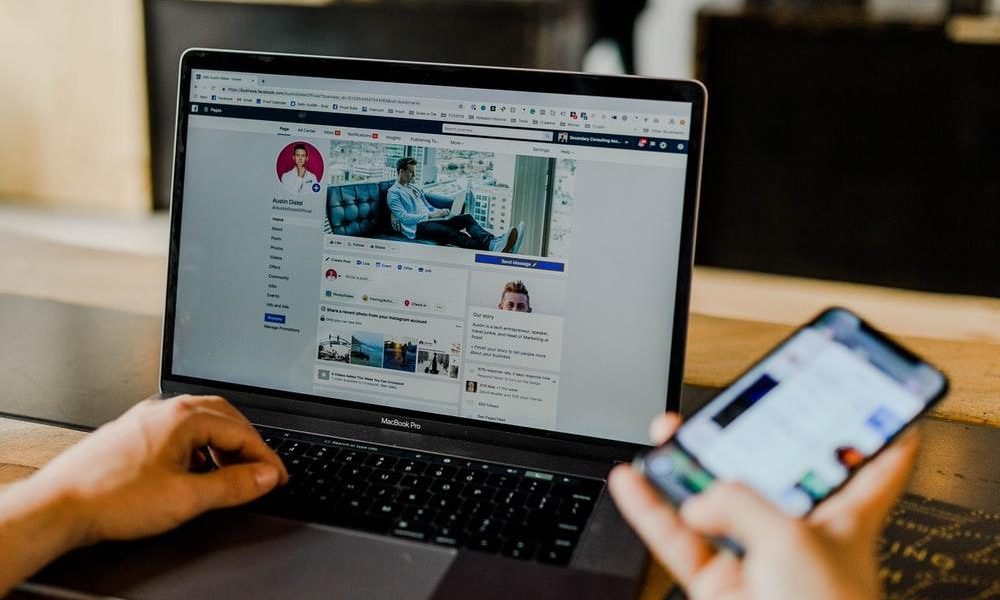 A Virtual Assistant Can Streamline Your Work Life and Here’s How