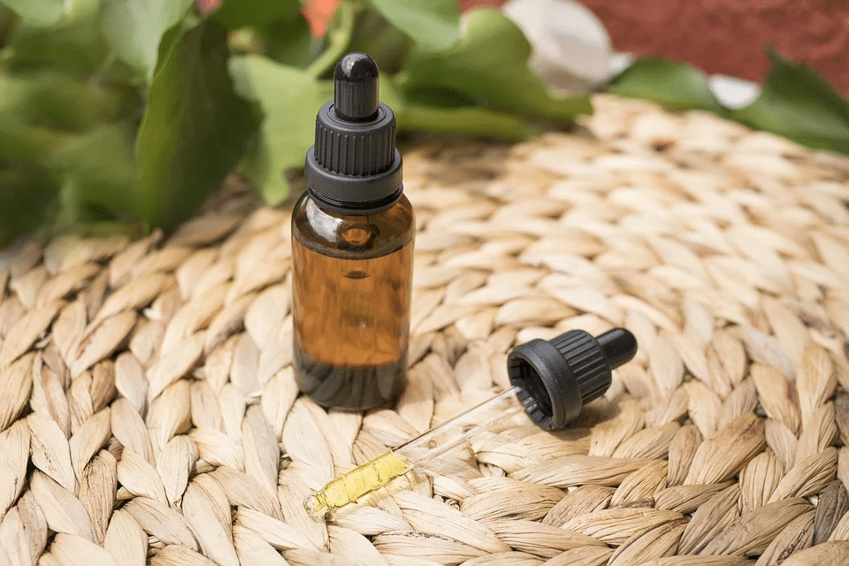 CBD Capsules or CBD Oil: How to Pick Your Cannabidiol Product