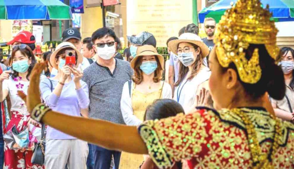 Bangkok's Reopening to Vaccinated Tourists to Be Delayed