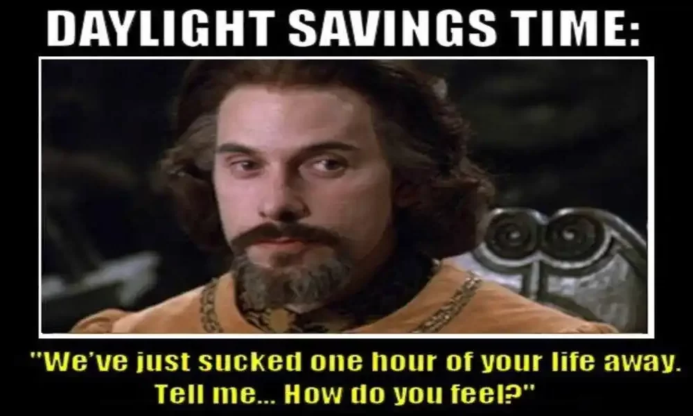 DAYLIGHT SAVING 2021 (Memes)