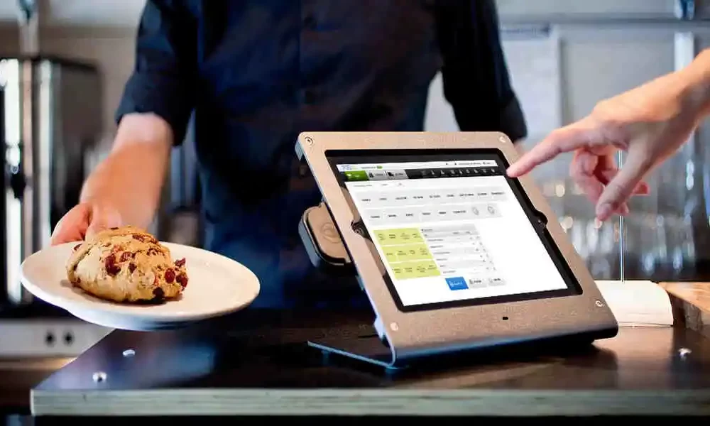 How To Roll Out An Effective POS For Your Restaurant