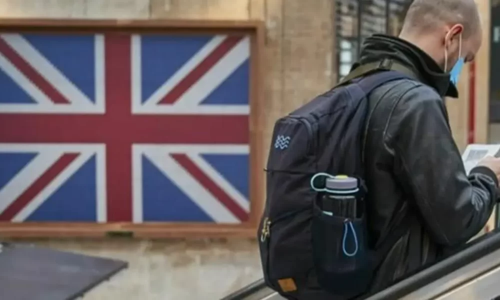 France Imposes Travel Restrictions on British Tourists