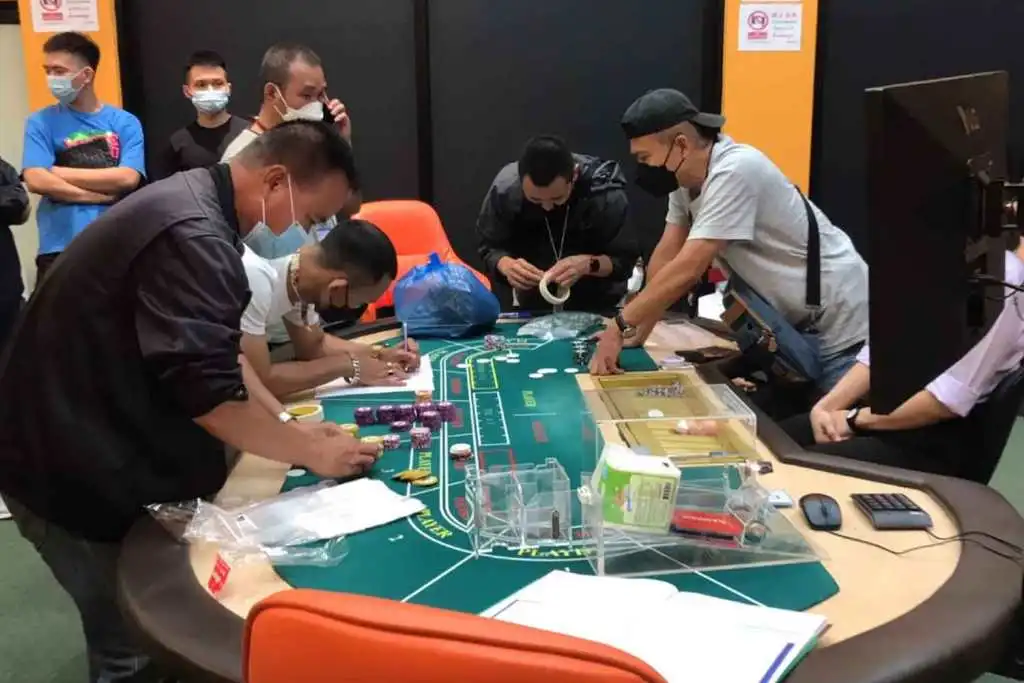 Police Arrest 42 People, Including 3 Baccarat Dealers For Illegal Gambling