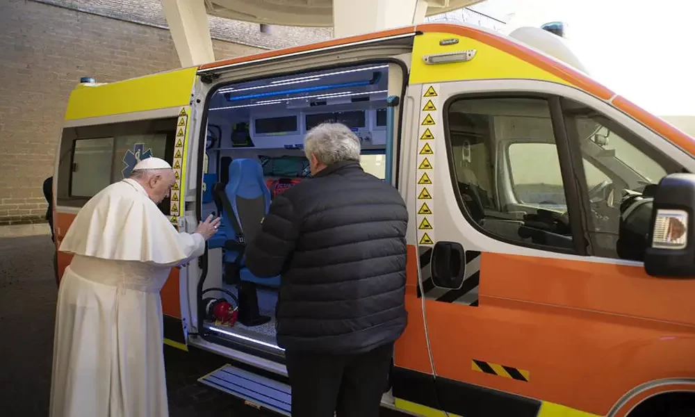 Pope Francis Blesses And Donates Ambulance On The Way To Lviv