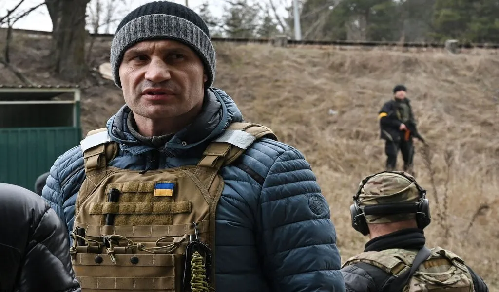 Kyiv Mayor Klitschko Says He Can't Guarantee The Safety Of Returning Residents