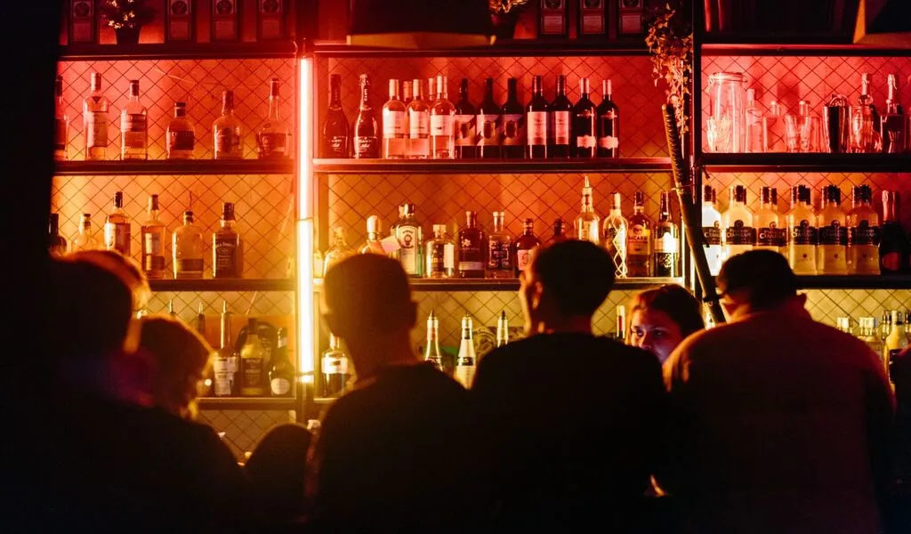 Pattaya's Coolest Bars For Drinking And Evening Entertainment