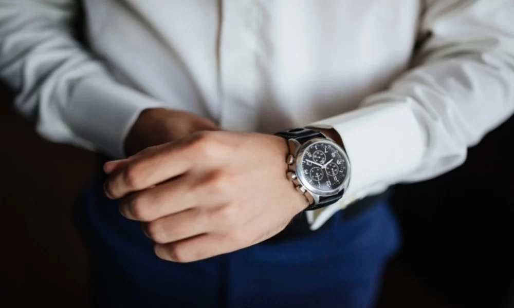 How To Choose Silver Watches For Men?