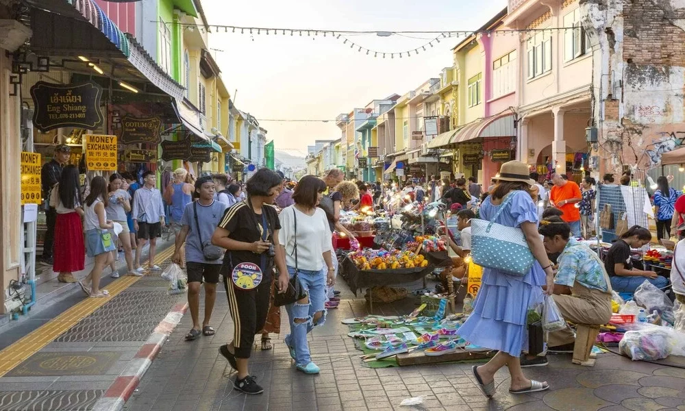 Phuket is Expecting Over 100 Billion Baht in Revenue from Tourism During the New Year Period