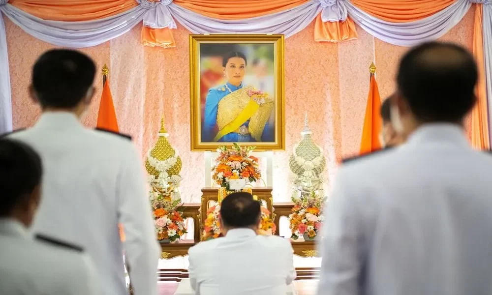 Prayers in Thailand for Thai Princess Bajrakitiyabha