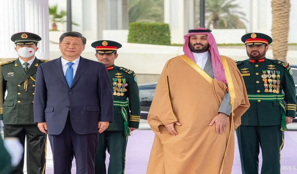 Xi's Visit Deepens Saudi-China Ties With Huawei Contract