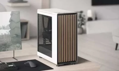 Fractal Design PC Case: Partly Wood