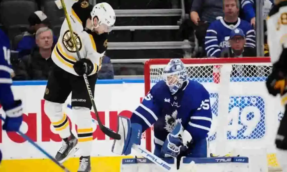 Bruins Snap a 3-Game Losing Streak Against The Maple Leafs