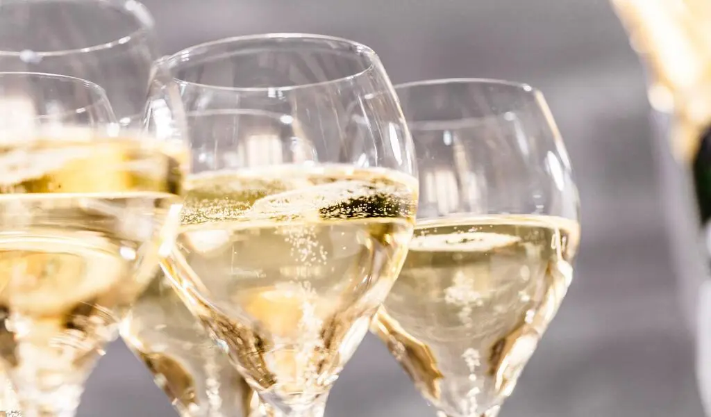 An Epernay Champagne Tour to See the Best Wineries