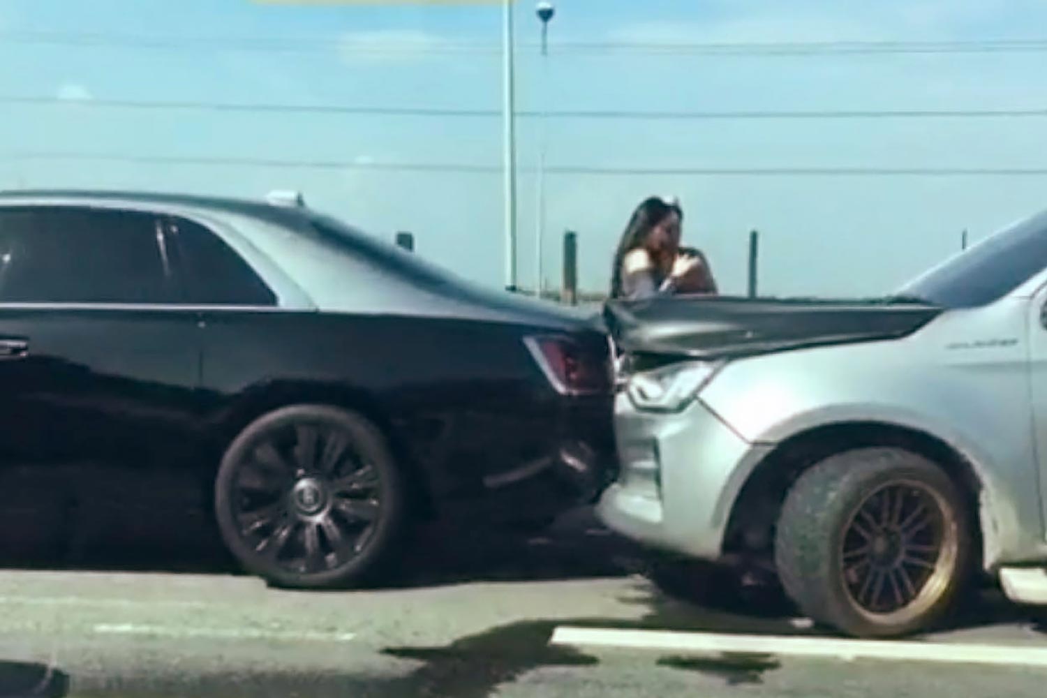 man hits rolls royce