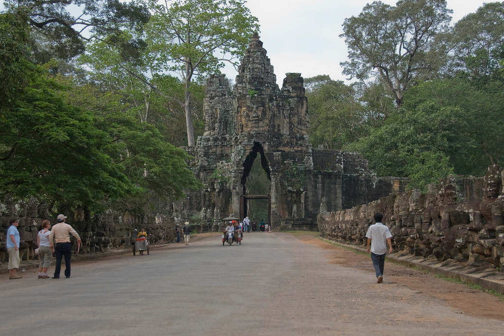 Cambodian Tries to Blame UNESCO For Angkor Wat Evictions