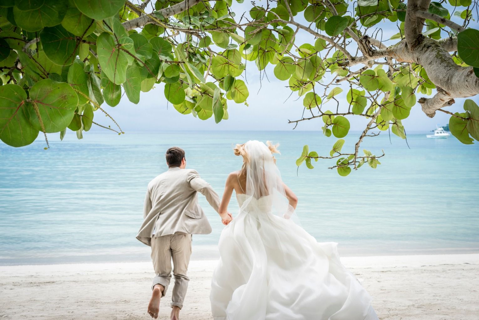 Finding the Ideal Wedding Resort with Destination Wedding Planners