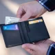 Bifold vs. Trifold: Which Wallet to Choose?