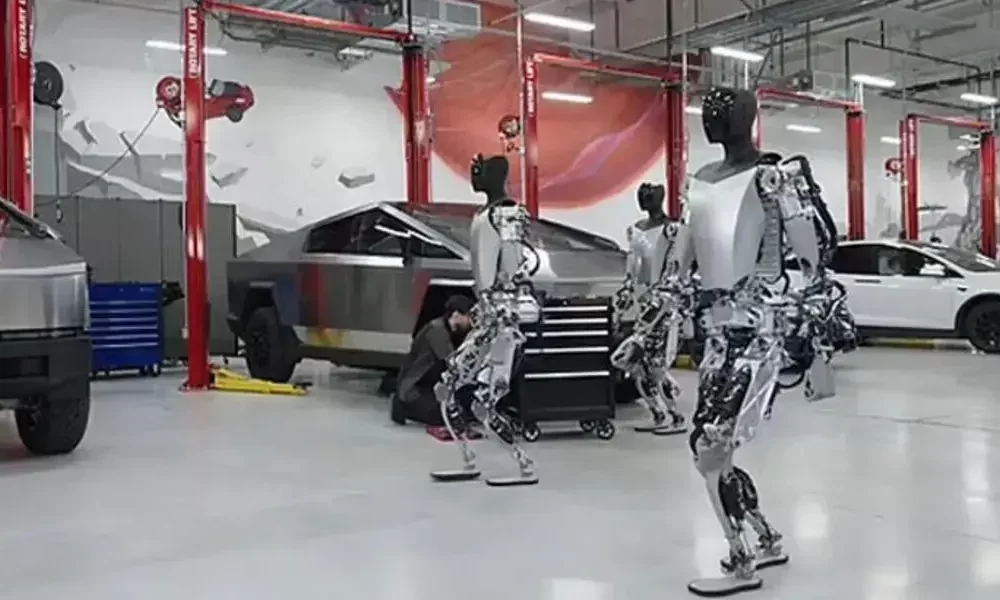 Tesla Engineer Killed By Rogue Robot In 'Violent' Malfunction