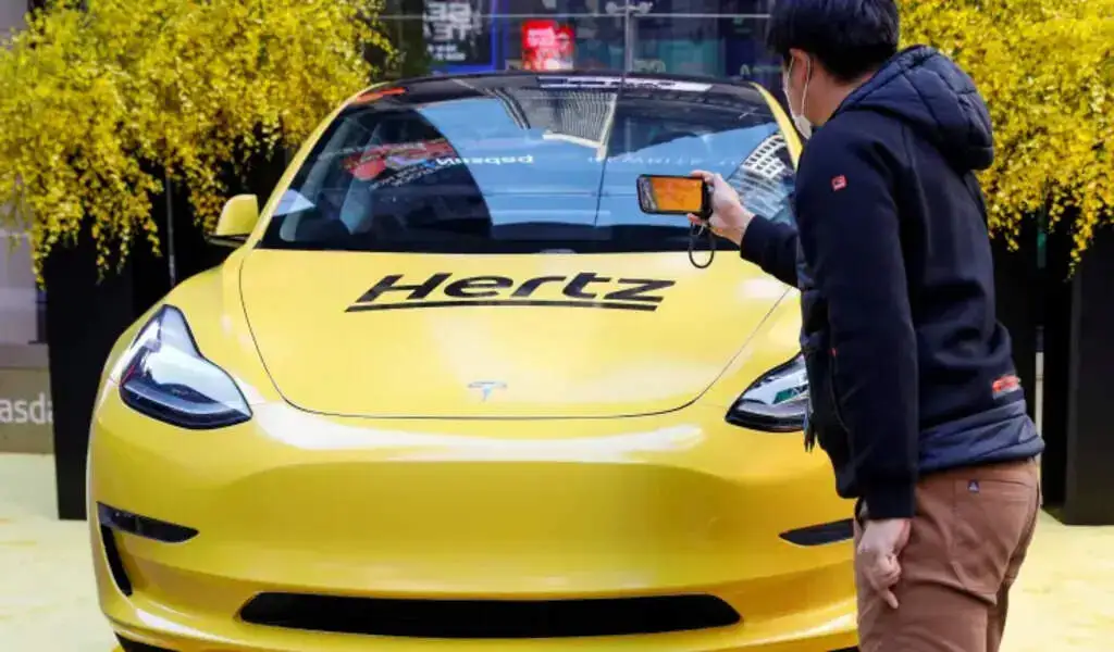 Hertz Shifts Strategy To Sell Electric Cars And Teslas