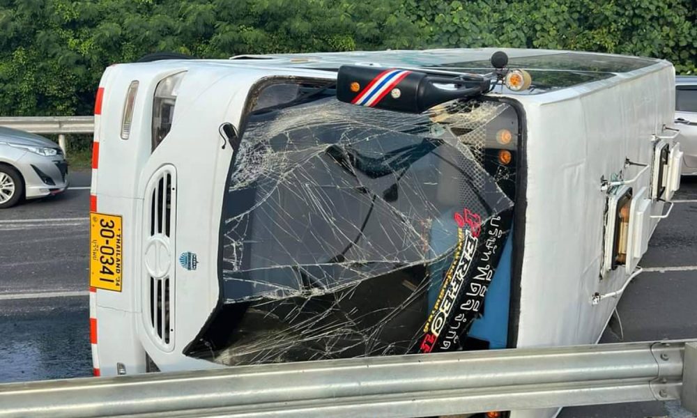 Tour Bus Crashes and Overturns in Phuket