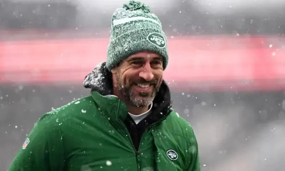 Aaron Rodgers To Join Politics Amid 2024 NFL Season?