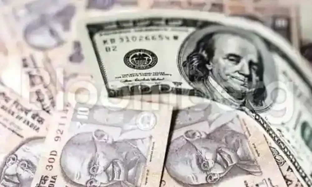 India's Forex Reserves Reach Record High of $642.631 Billion, RBI Data Shows