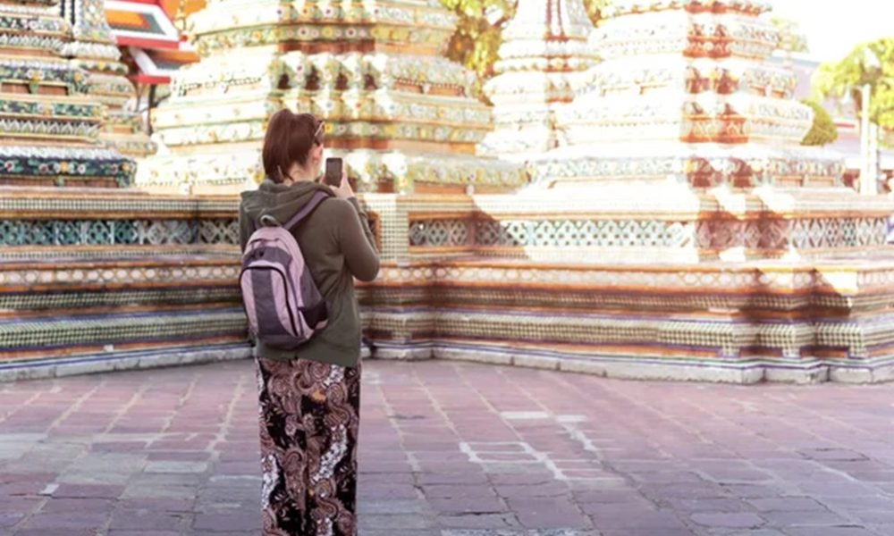 Staying Connected While Visiting Thailand