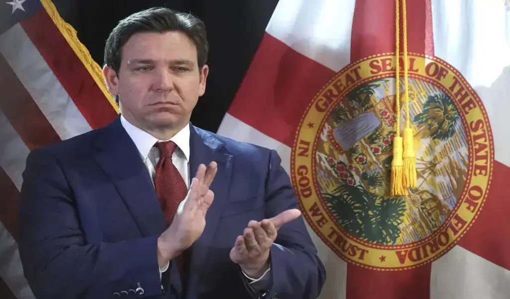 Activist DeSantis Signs Bill Banning Kids Under 14 From Using Social Media