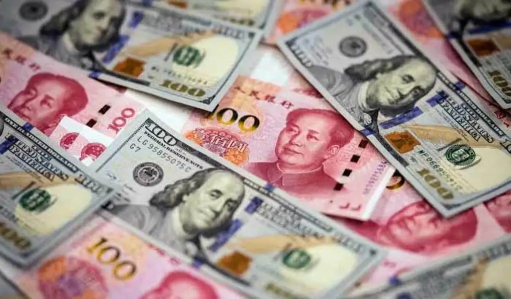 China's Yuan Retreats Against Dollar Ahead of Long Holiday and Fed Meeting