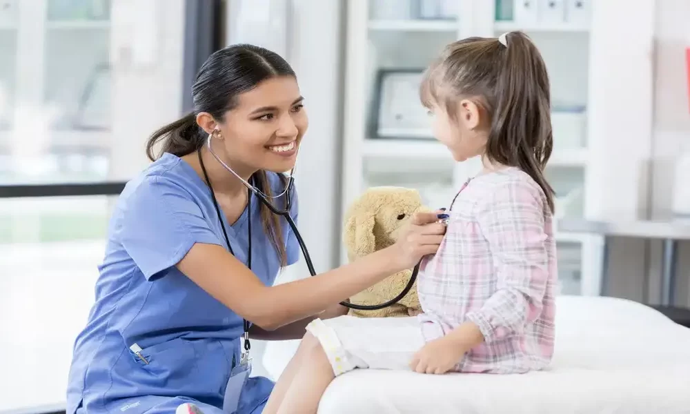 When to Visit a Paediatric Clinic vs. the Emergency Room?